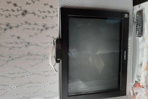 Отдам телевизор