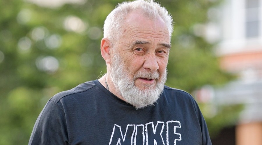Виталия Иоффе задержали в больнице, где он навещал активиста Александра Правдина.